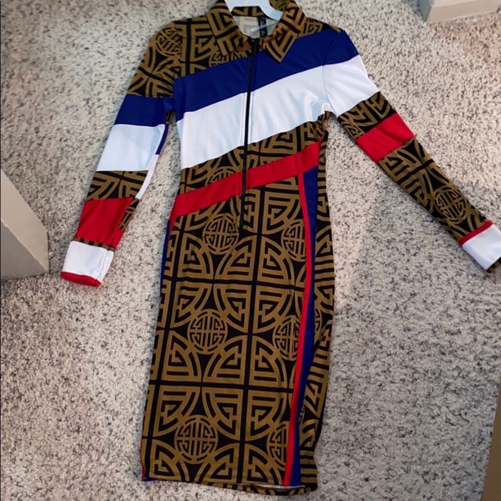 Silk fitted dress